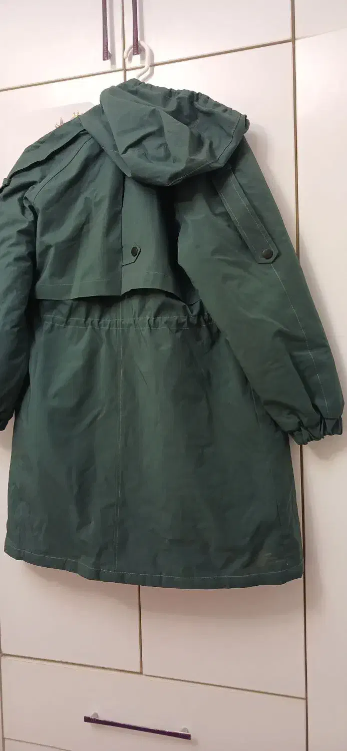 کاپشن|لباس|اردبیل, |دیوار