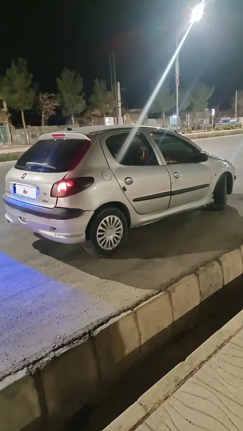 پژو 206 تیپ 2|خودرو سواری و وانت|آباده, |دیوار