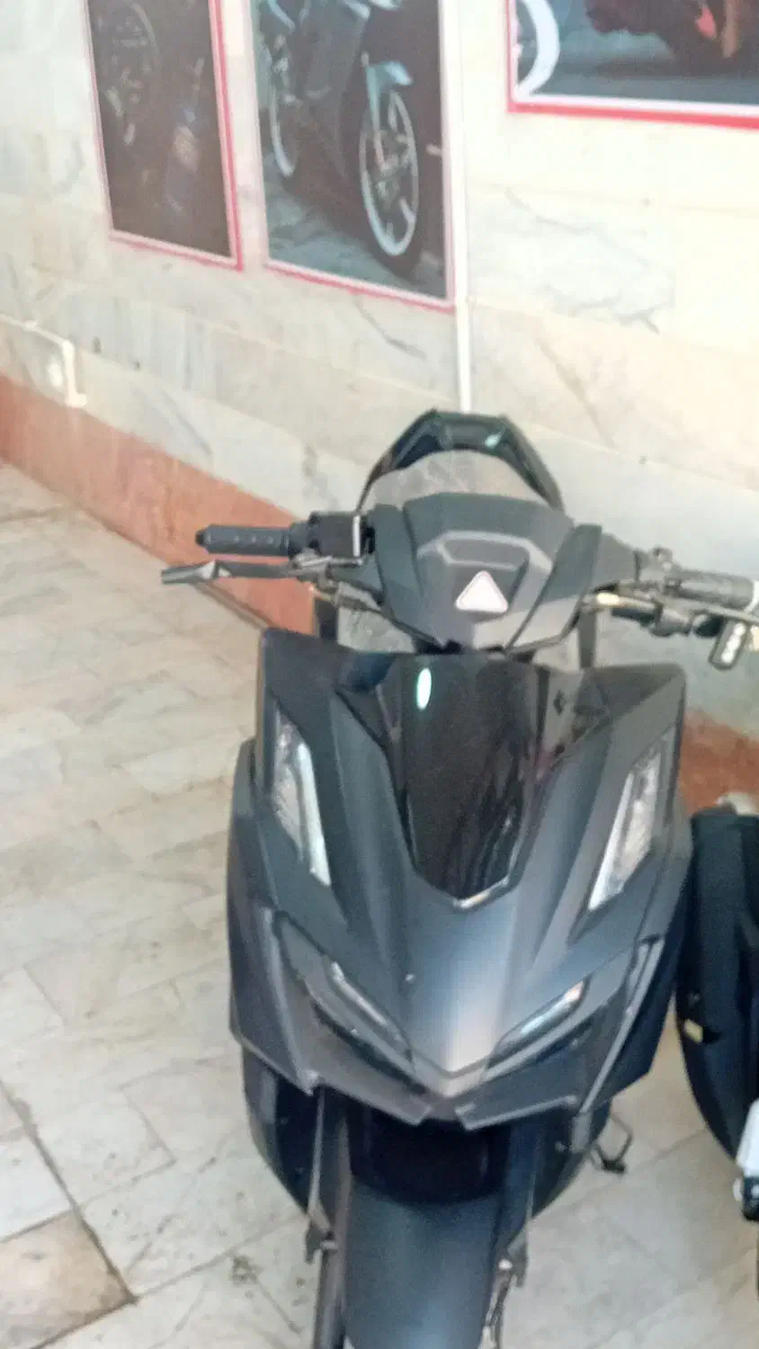 طرح کلیک واریو 170 معاوضه فروش نقدی|موتورسیکلت|محمدشهر, همایون ویلا|دیوار