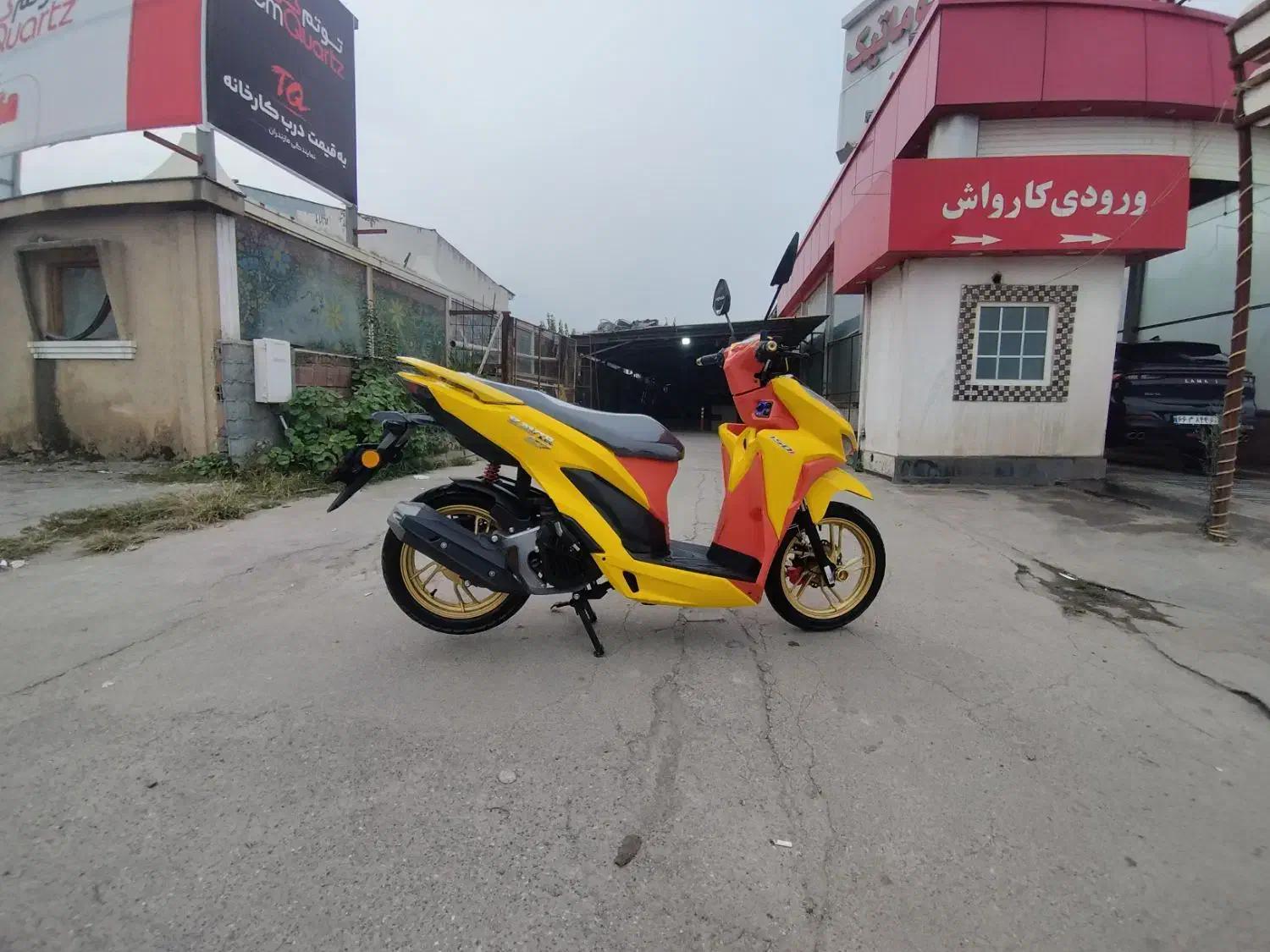 کلیک کویر s2|موتورسیکلت|چالوس, |دیوار