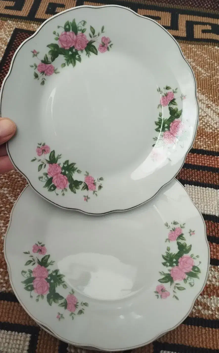 لیوان،استکان،کارد،چنگال،سرویس آشپزخانه|ظروف سرو و پذیرایی|ابهر, |دیوار