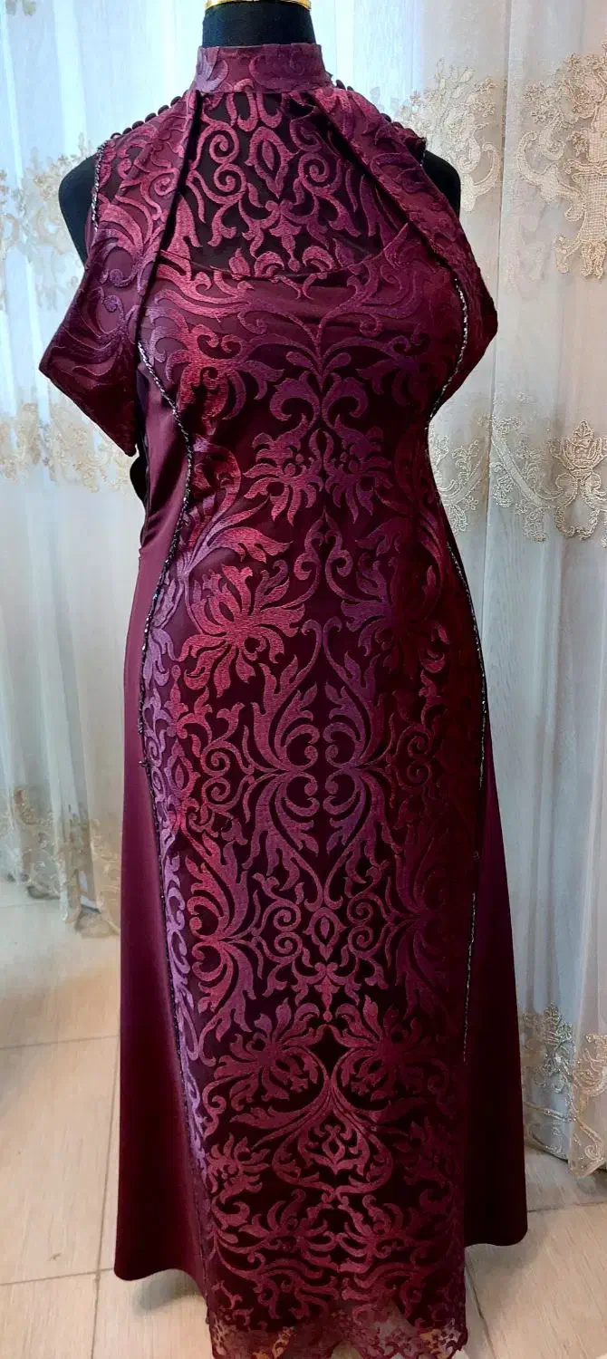 لباس مجلسی در حد نو ۱۲۰۰۰۰۰|لباس|ورامین, ورامین|دیوار