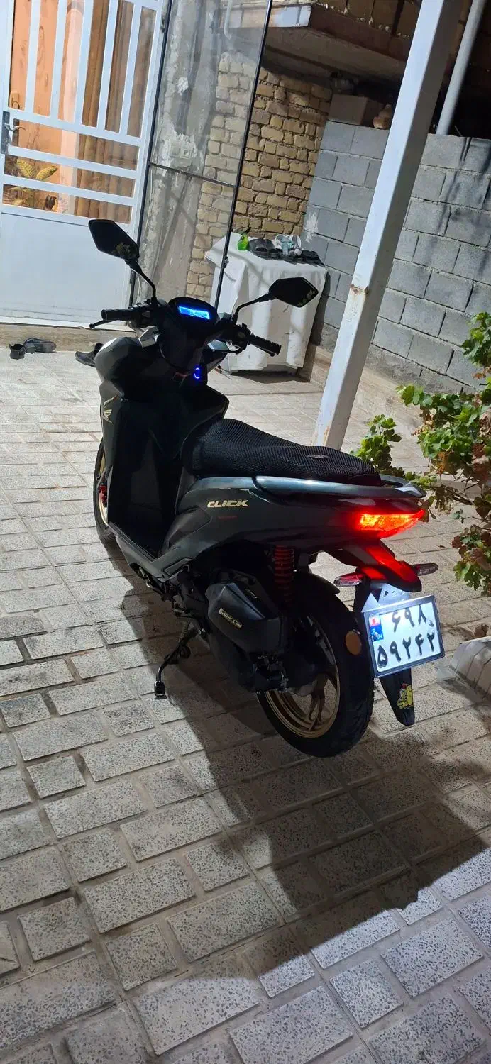 کلیک دلتا|موتورسیکلت|شیراز, گچی|دیوار