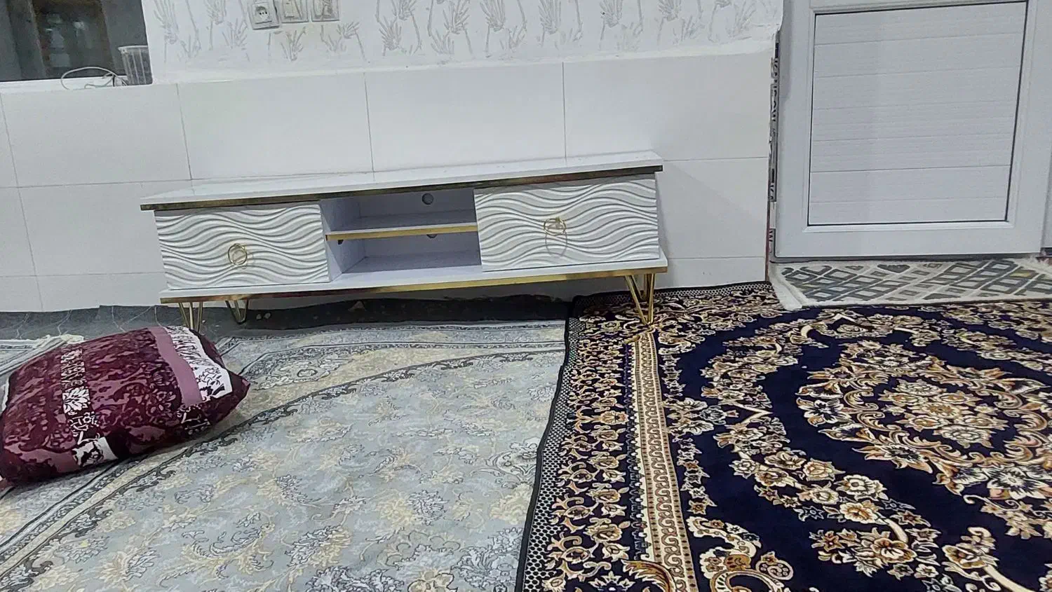 ۵میلیون|بوفه، ویترین، کنسول|شوط, |دیوار