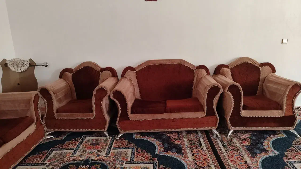 مبل ۷نفره|مبلمان خانگی و میز عسلی|کبودرآهنگ, |دیوار