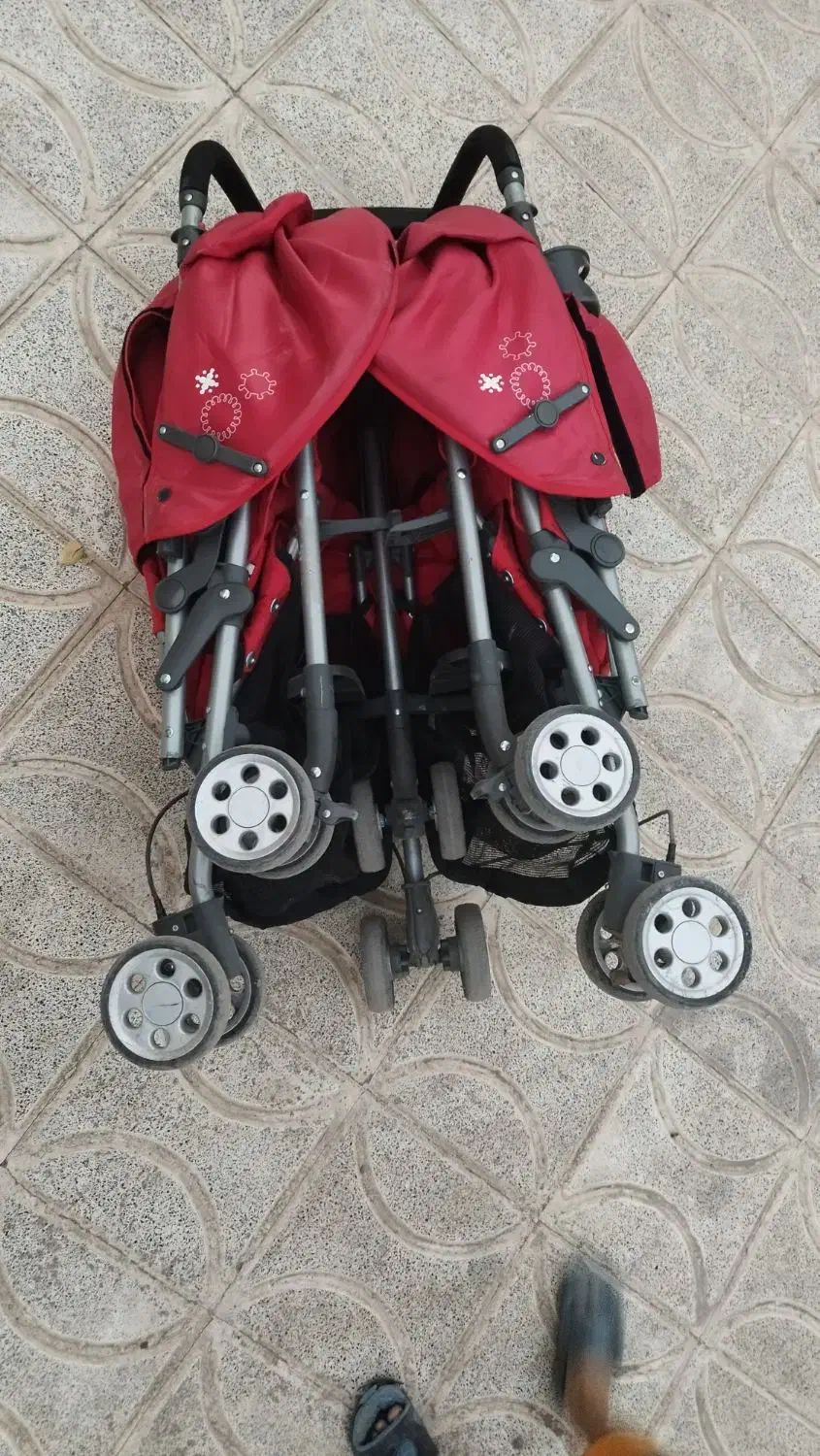 کالسکه دوقلوی خارجی برندگودبیبی|کالسکه و لوازم جانبی|نیشابور, مدرس|دیوار