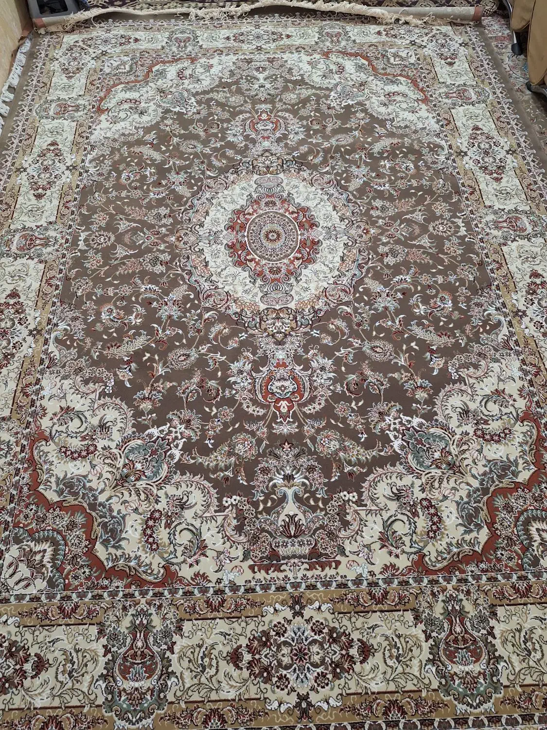 فرش نگین مشهد|فرش|سبزوار, پاسداران|دیوار