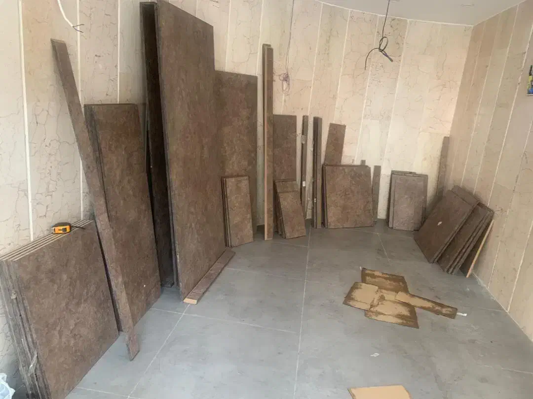 فروش سه عدد میز مدیریت و کنفرانس|مبلمان اداری|بندرعباس, |دیوار