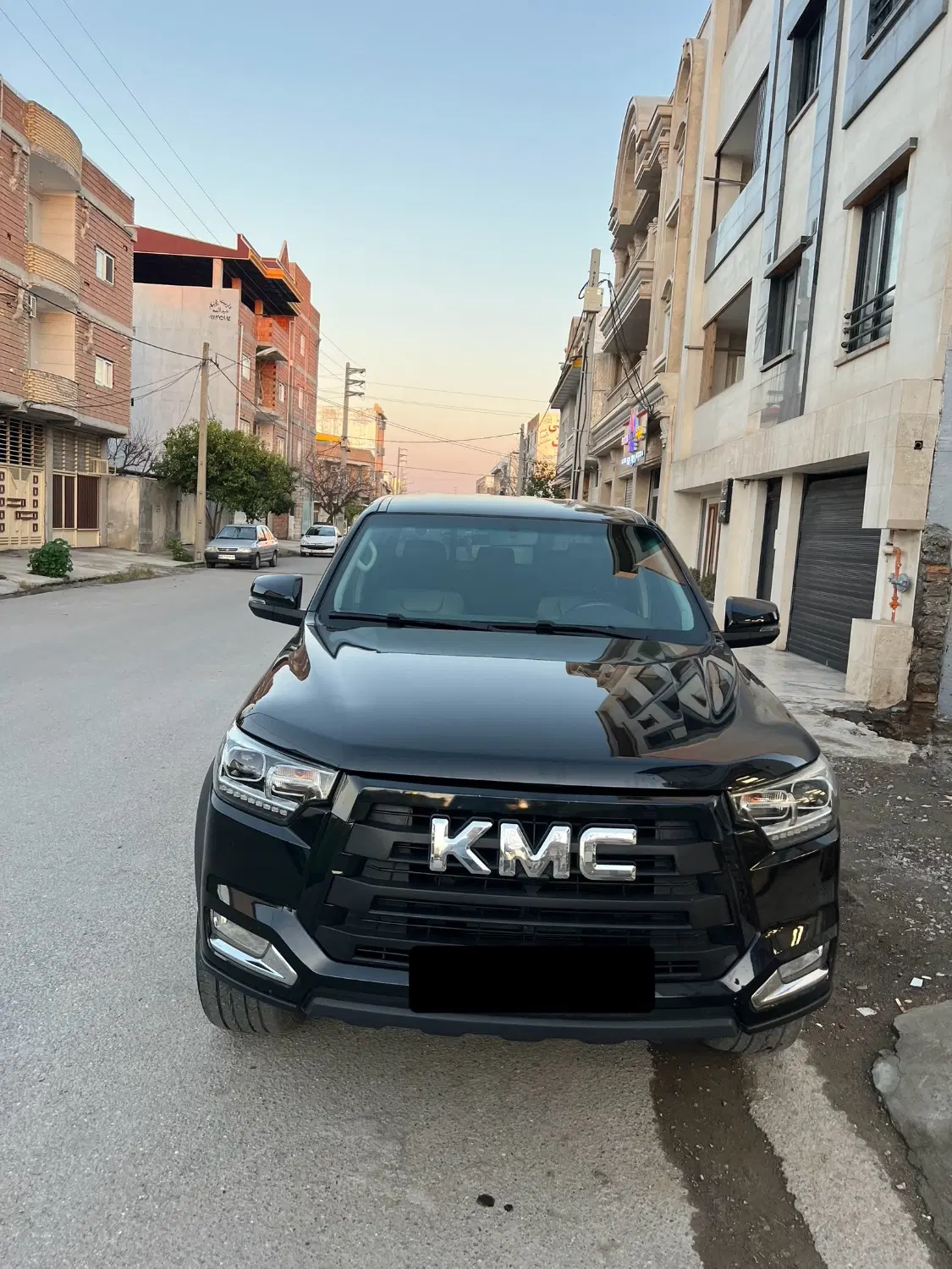 Kmc T8 1401 بسیار تمیز و کم کار ماشین سوم بود|خودرو سواری و وانت|گرگان, |دیوار