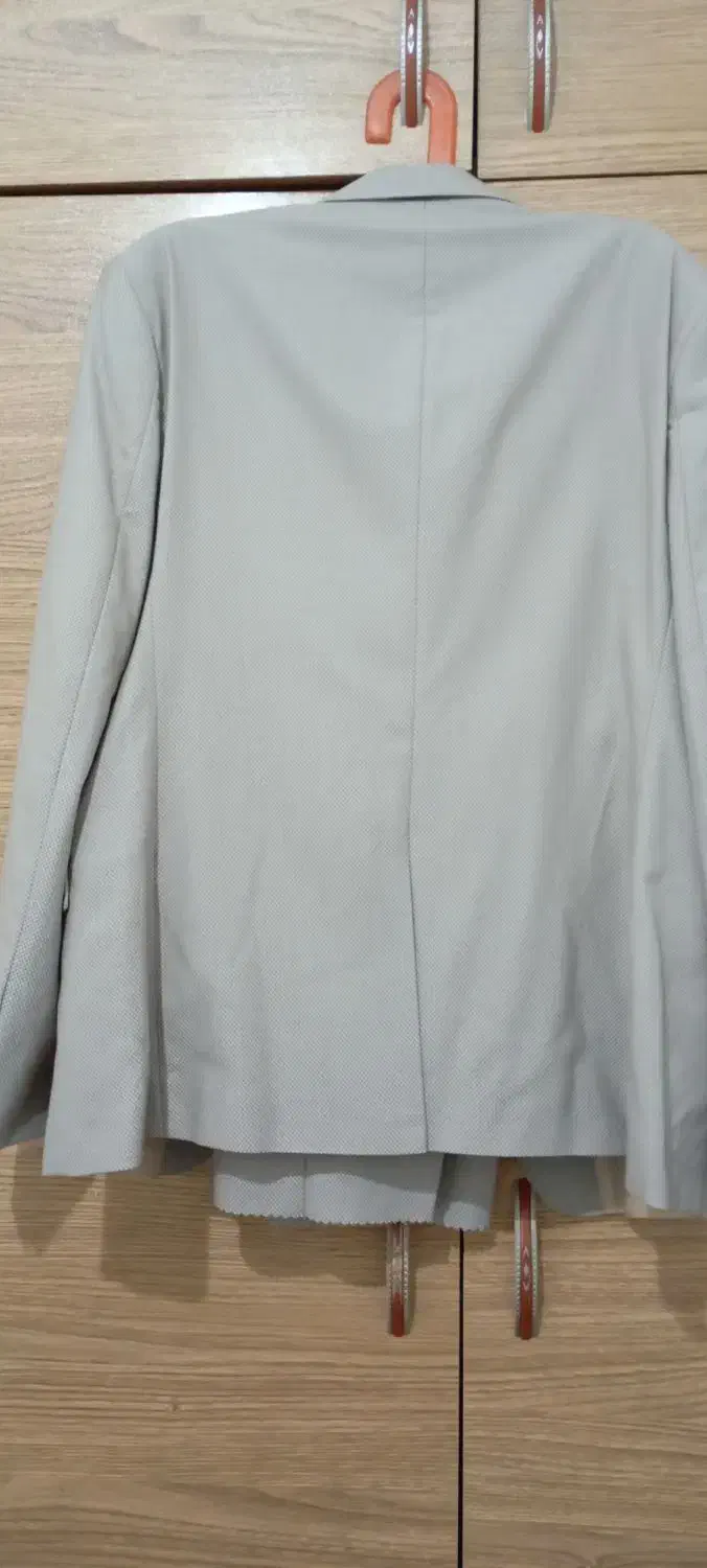 کت وشلوار مردانه ولباس مجلسی وپالتو زنانه|لباس|لاهیجان, خمیر کلایه|دیوار