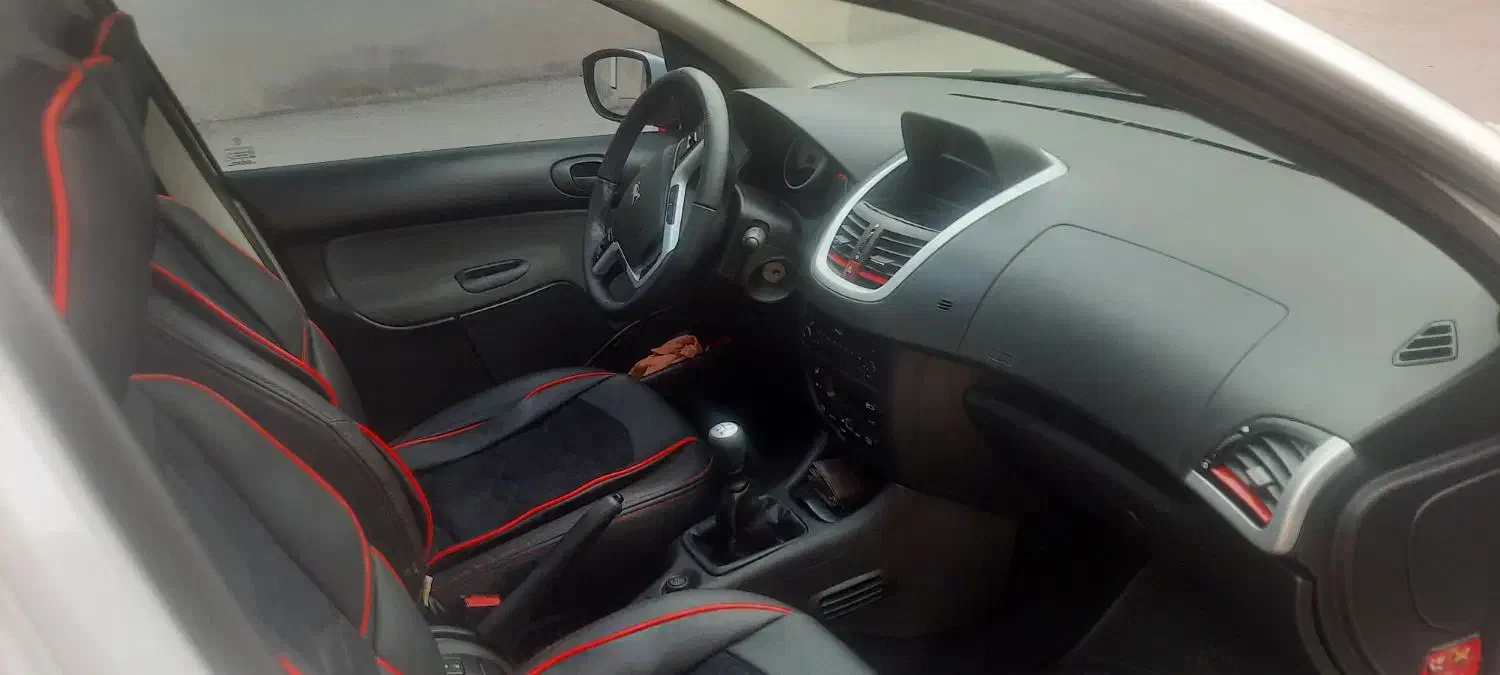 207 سقف شیشه|خودرو سواری و وانت|کرمانشاه, |دیوار