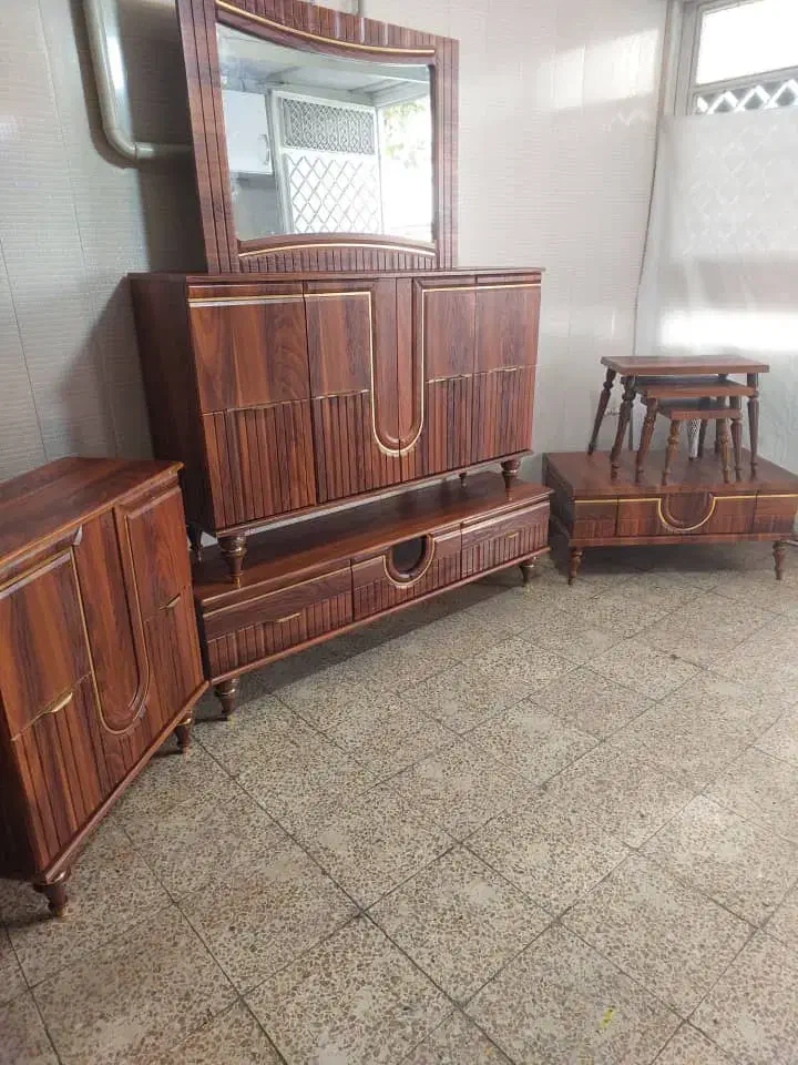 شاگرد نجار وسریکار|استخدام صنعتی، فنی، مهندسی|بروجرد, |دیوار