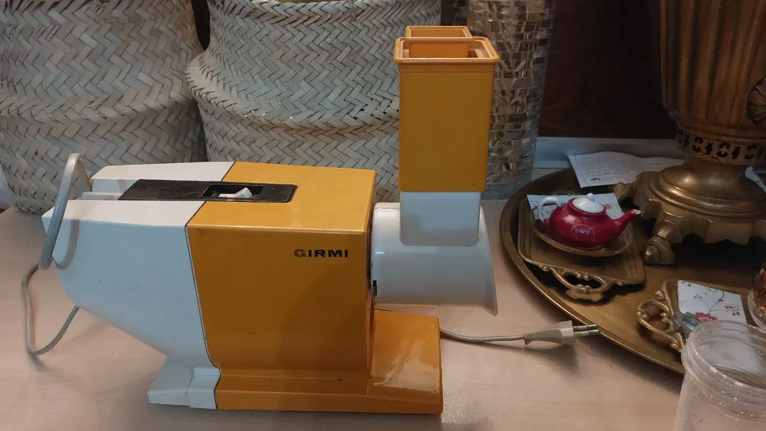 وسیله قدیمی چند کاره|آبمیوه‌گیر و آب‌مرکبات‌گیر|مشهد, دانشجو|دیوار