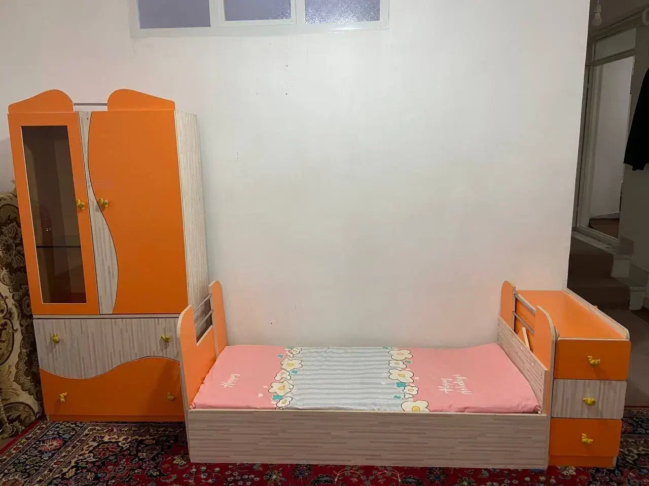 تخت و کمد|تخت و سرویس خواب|مراغه, |دیوار