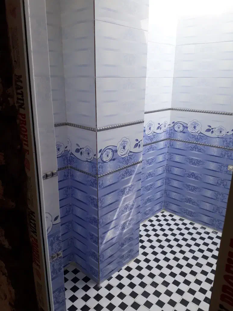 کاشی وسرامیک کاشیکاری بنای کاشی کارتخصصی کلی وجزئی|خدمات پیشه و مهارت|دورود, |دیوار