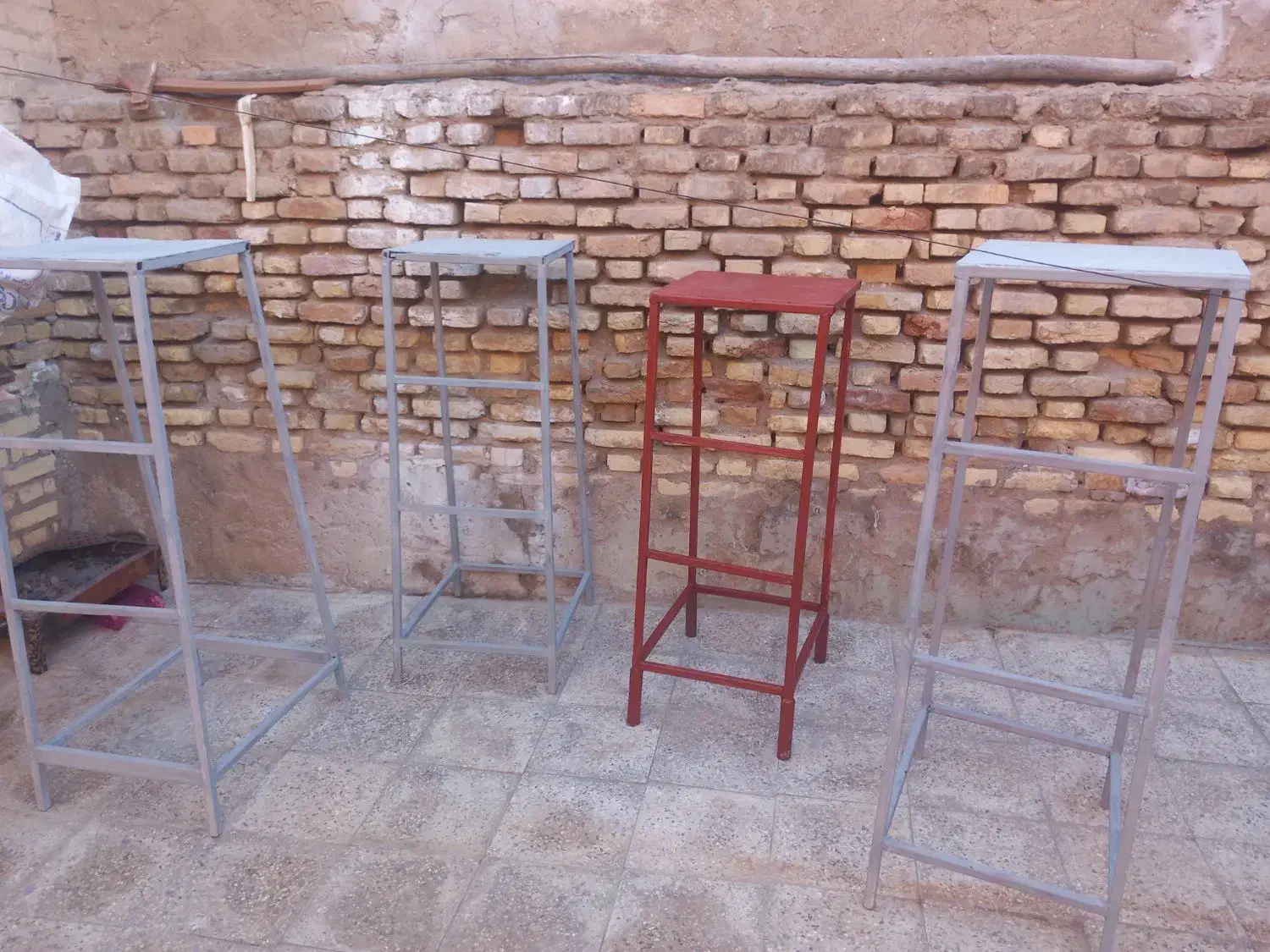 آهن سنگین|صندلی و نیمکت|سوسنگرد, |دیوار