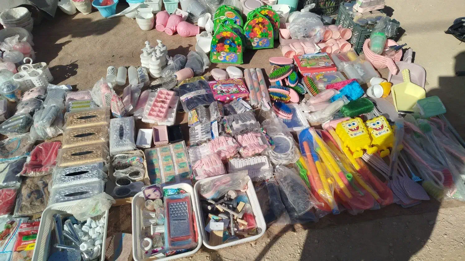 واگذاری اجناس پلاسکو|ظروف نگهدارنده، پلاستیکی، یک‌بارمصرف|گلستان (تهران), |دیوار