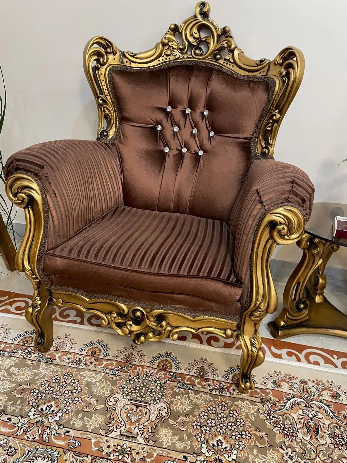 مبل سلطنتی|مبلمان خانگی و میز عسلی|بیرجند, |دیوار