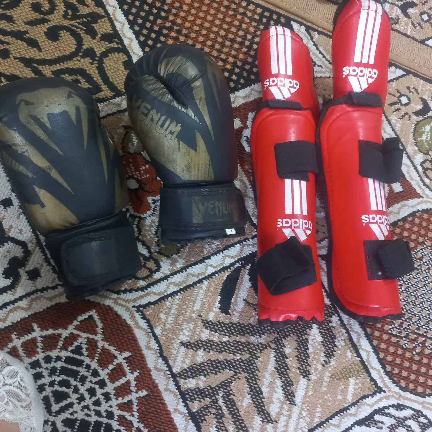 دستکش بوکس ساق پا|تجهیزات ورزشی|ایذه, |دیوار