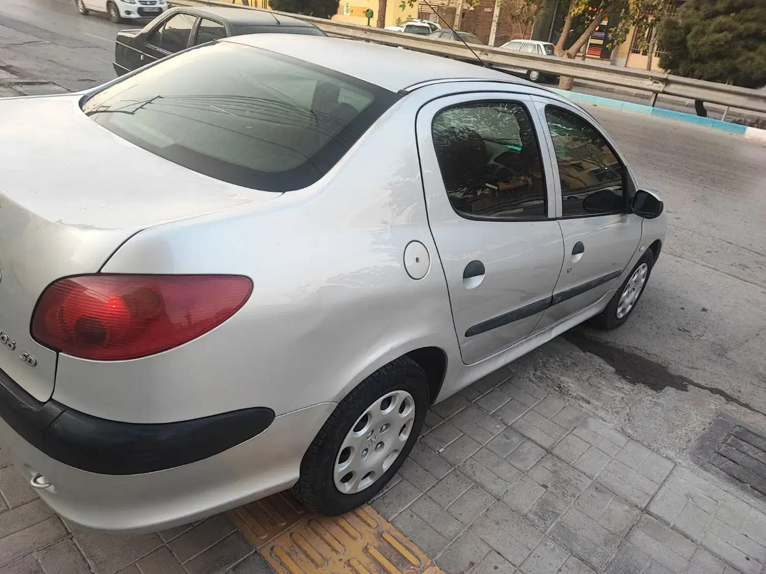 سلام ای دی تیوفایو فنی سالم زیر پا درجه یک|خودرو سواری و وانت|اصفهان, قائمیه|دیوار