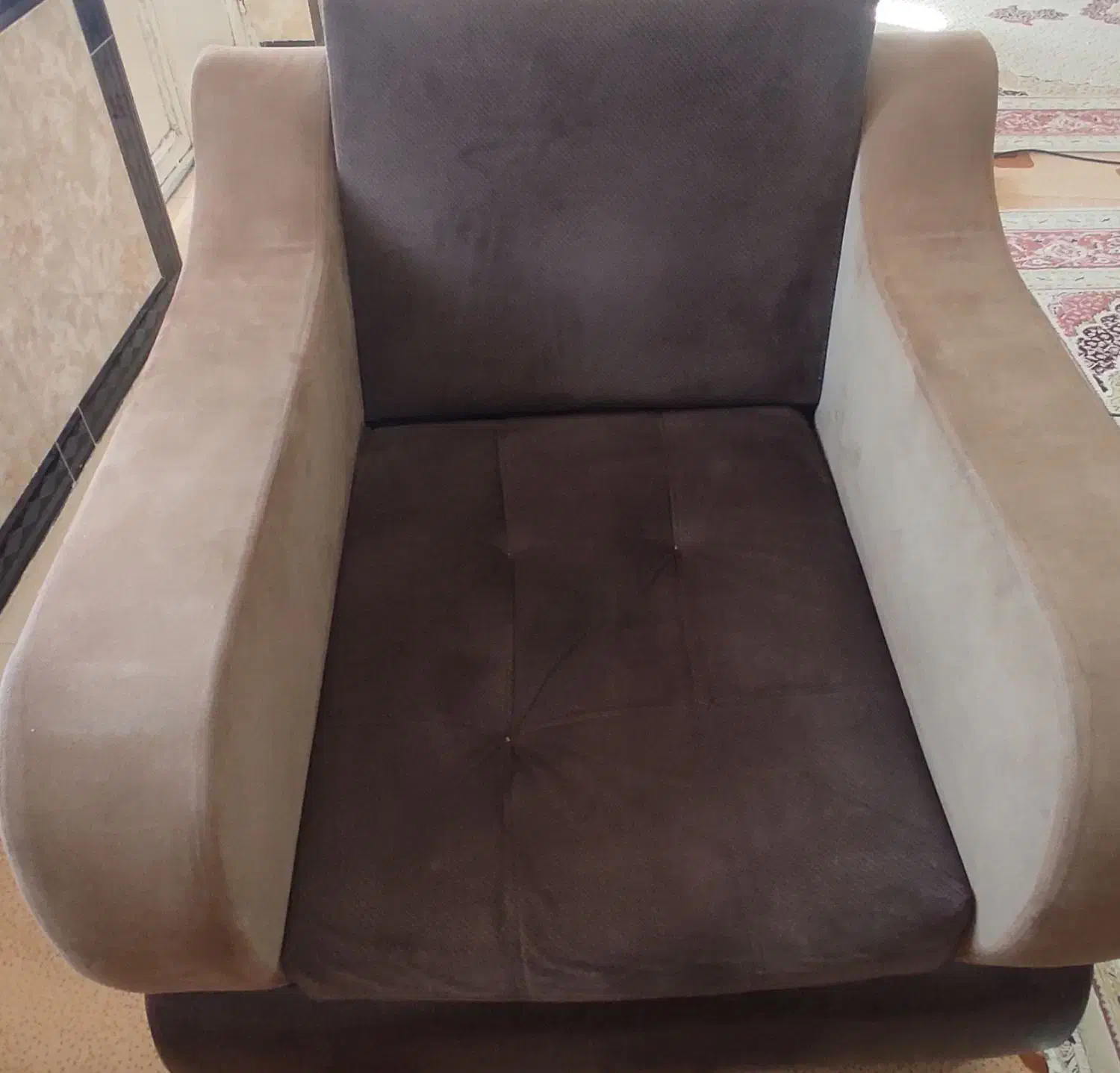 مبل دست دوم چوب|مبلمان خانگی و میز عسلی|شاهین دژ, |دیوار