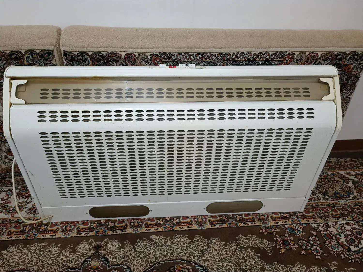 هود کن|هود|ملایر, |دیوار