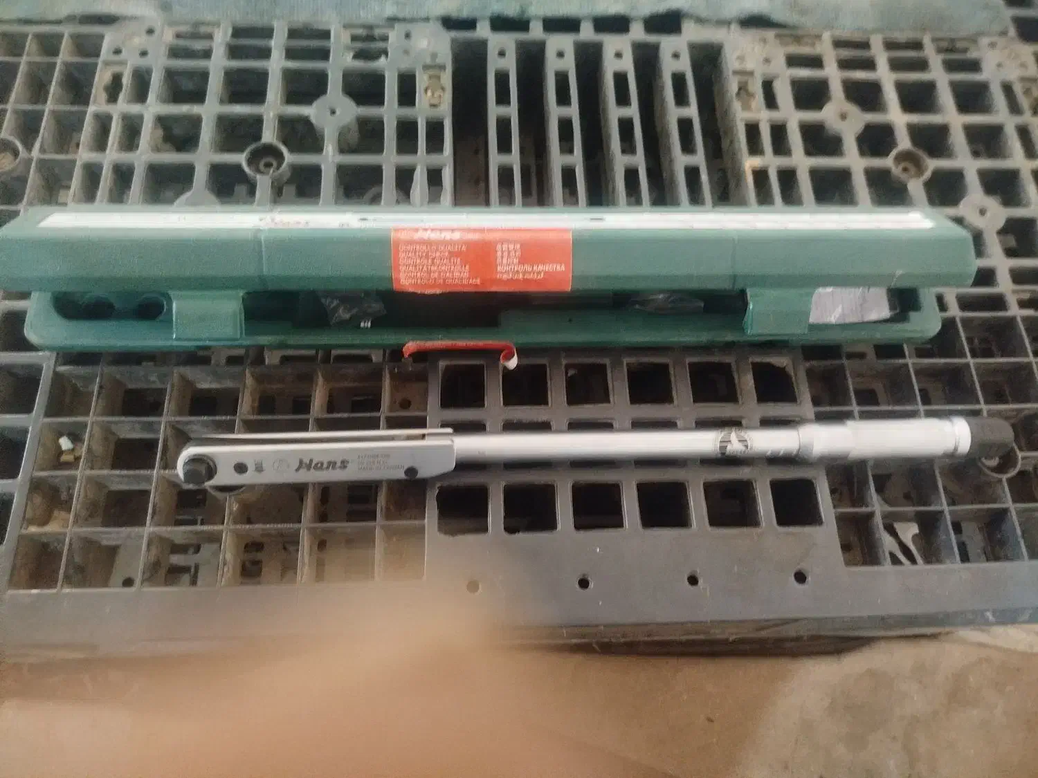 اچارترکمترhansتایوانی|ابزارآلات|آق قلا, |دیوار