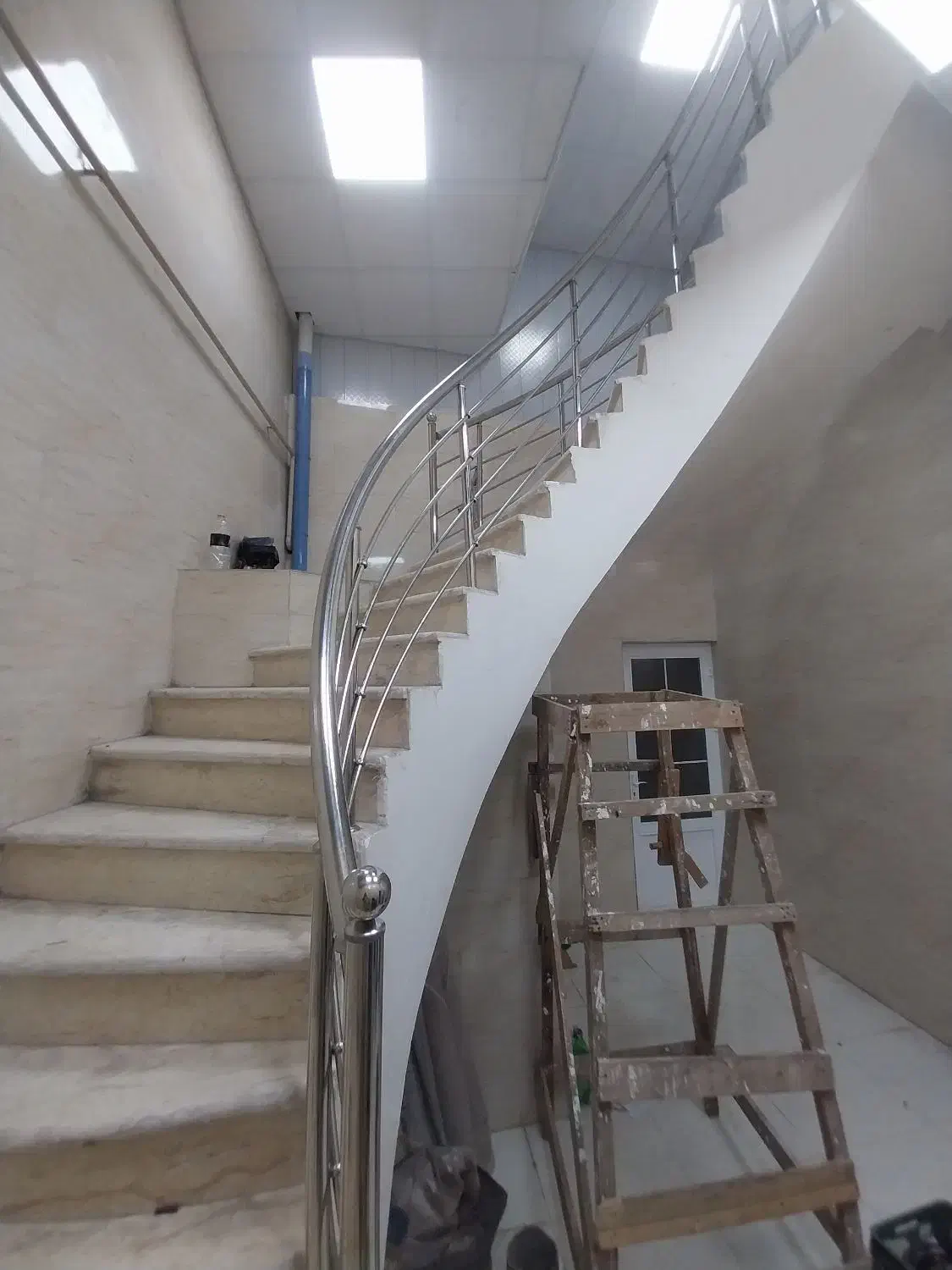 نرده استیل|مصالح و تجهیزات ساختمان|رشت, انصاری|دیوار