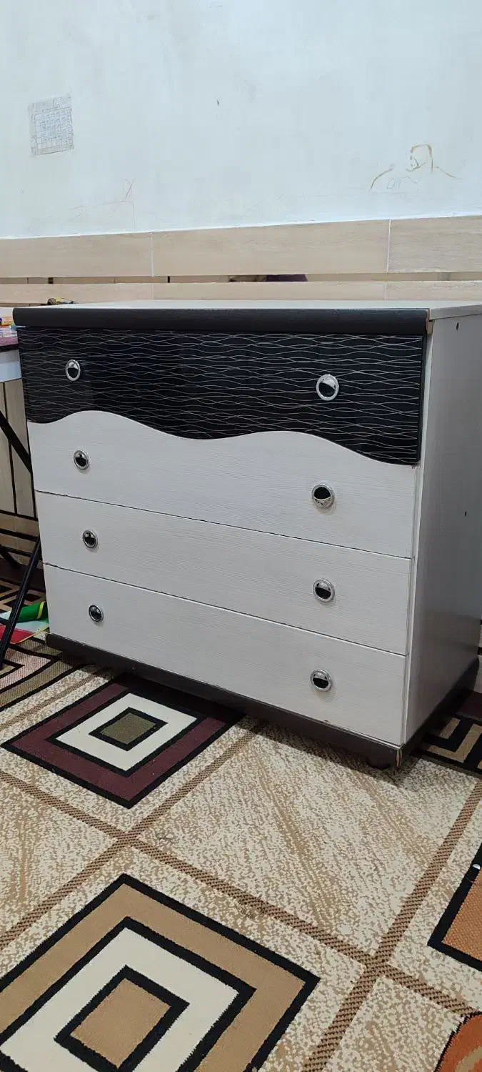 کمد دراور|جاکفشی، کمد، دراور|دزفول, |دیوار