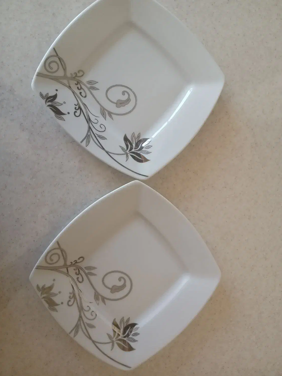 بشقاب شیرینی خوری مربع|ظروف سرو و پذیرایی|یزد, |دیوار