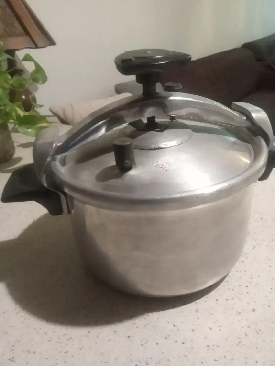 زود پز قدیمی|ظروف پخت‌وپز|تهران, صادقیه|دیوار