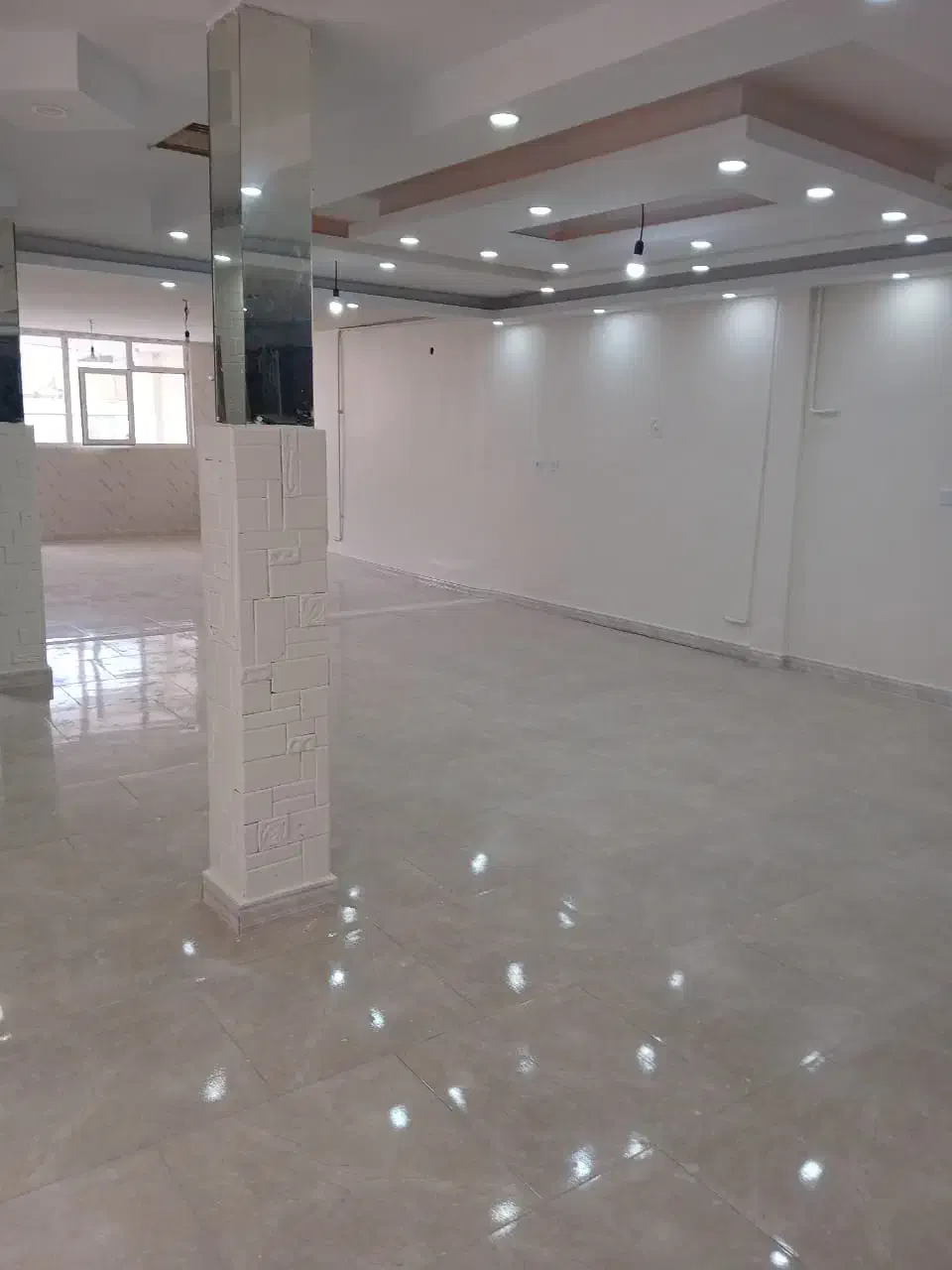 واحدمسکونی واداری درخیابان اصلی گوهردشت|فروش دفتر کار، اتاق اداری، مطب|کرج, گوهردشت|دیوار