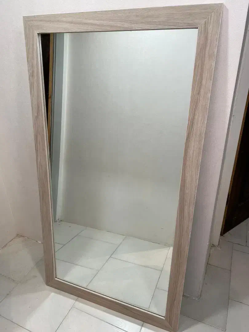 تختخواب دونفره|تخت و سرویس خواب|صدرا-فارس, فاز ۱|دیوار