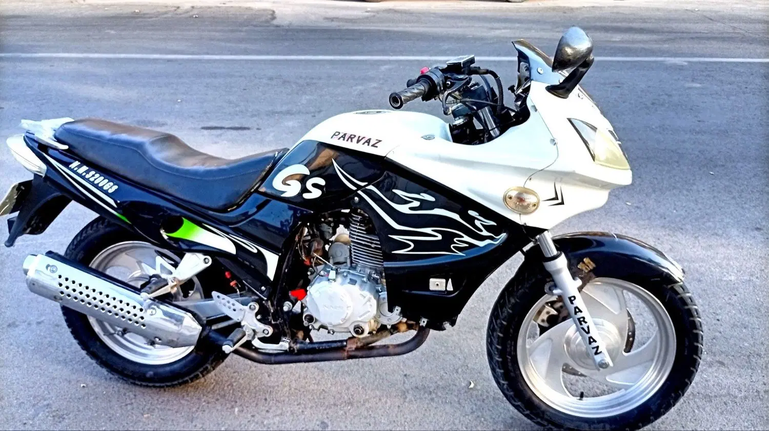 GS  RACER 200CC|موتورسیکلت|دلیجان, |دیوار