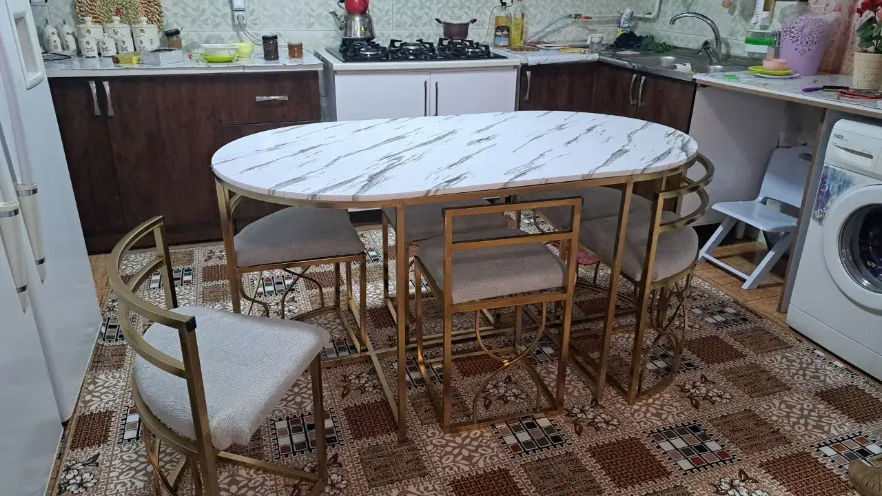 میز نهارخوری کم جا پایه استیل.|میز و صندلی غذاخوری|محمدیه-قزوین, |دیوار