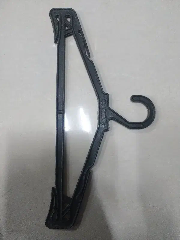 چوبکارلباس|بندرخت و رختآویز|همدان, |دیوار