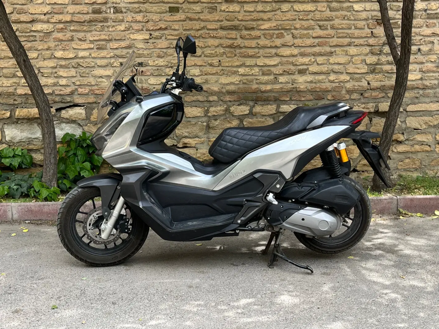 adv155همتاز|موتورسیکلت|تهران, دکتر هوشیار|دیوار