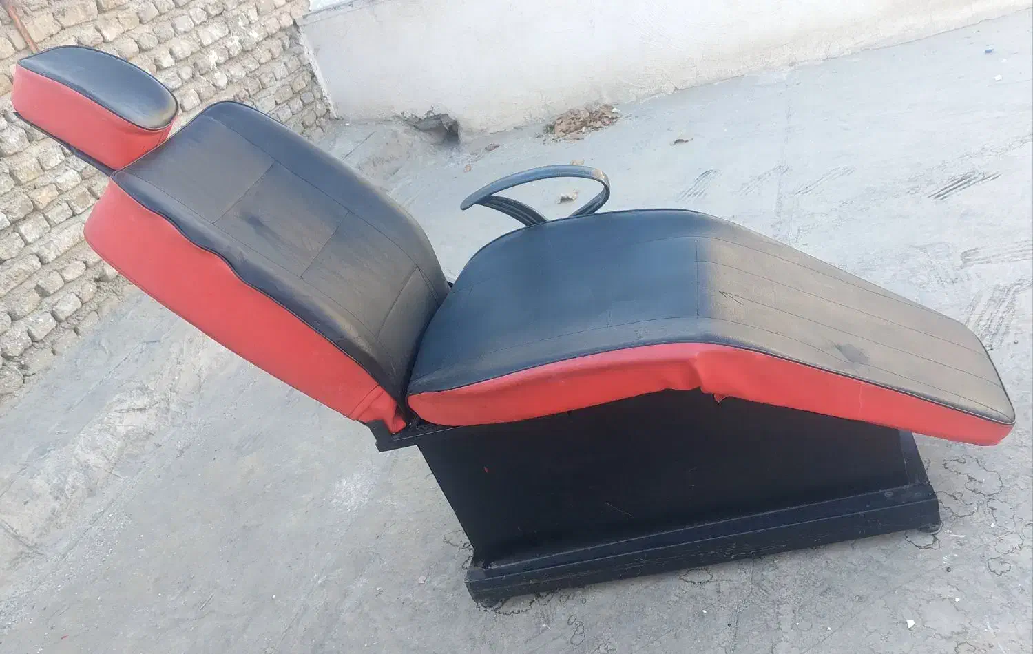 صندلی آرایشگاه اصلاح|آرایشگاه و سالنهای زیبایی|ری, شهید بهشتی|دیوار