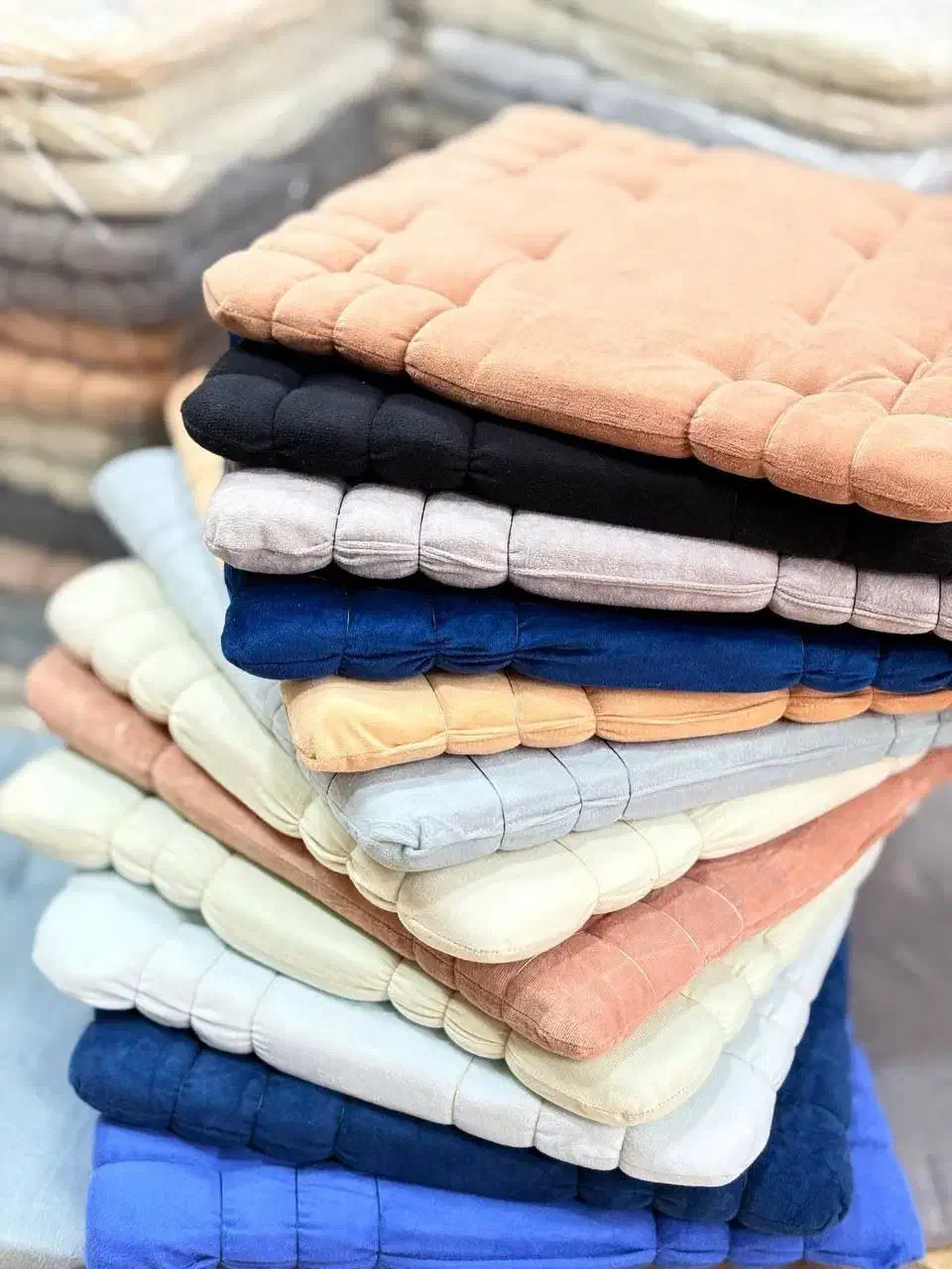 بالشتک نشیمن بیسکوئیتی / بالشتک نشیمن|رختخواب، بالش، پتو|ارومیه, |دیوار