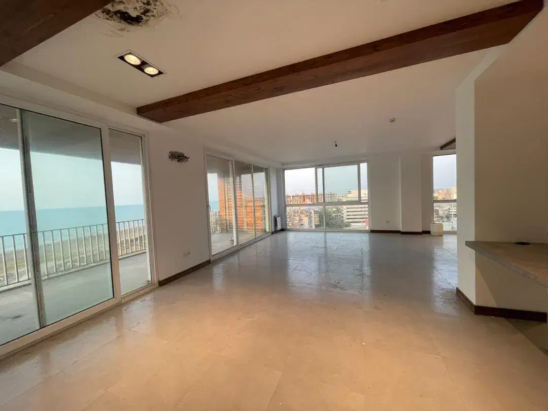 آپارتمان ۲۲۰ متری ۳ خواب نوساز با مشاعات آبی لوکس|اجارهٔ آپارتمان|ایزدشهر, |دیوار