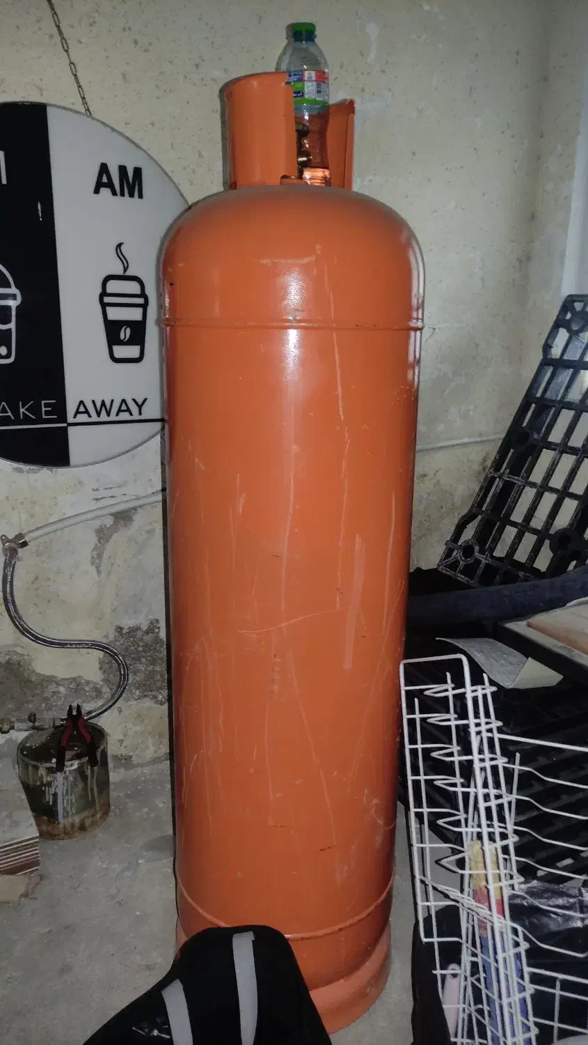 کپسول پنجاه کیلویی|اجاق گاز و لوازم برقی پخت‌وپز|شیراز, ستارخان|دیوار