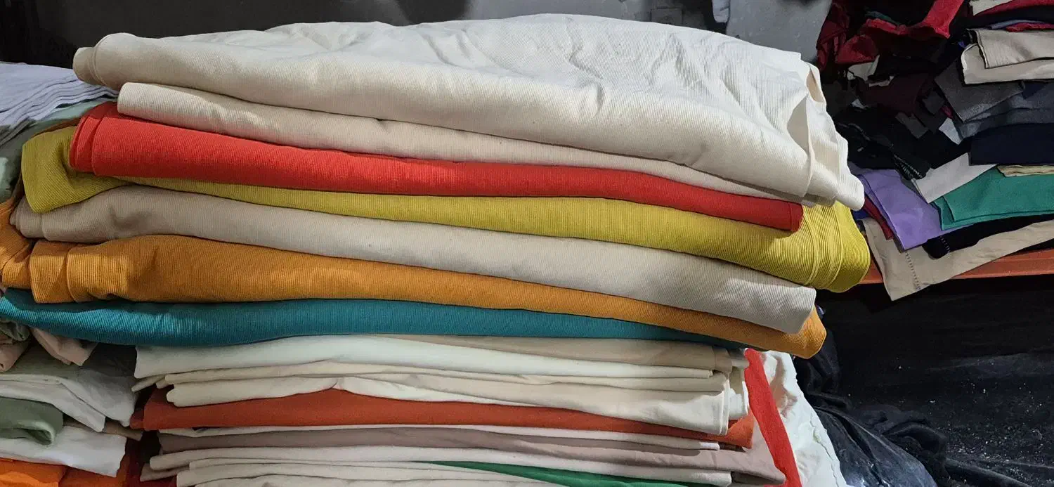 خ. انواع طاقه پارچه و تیکه پارچه ته طاقه|خدمات پیشه و مهارت|تهران, مولوی|دیوار