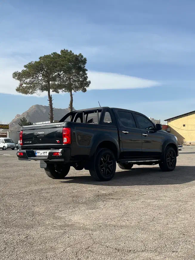 کی ام سی تی8 Kmc|خودرو سواری و وانت|اصفهان, کوی ولی عصر|دیوار