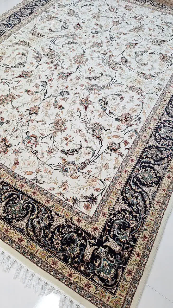 دو تخته فرش12متری700شانه طرح افشان|فرش|ایلام, |دیوار