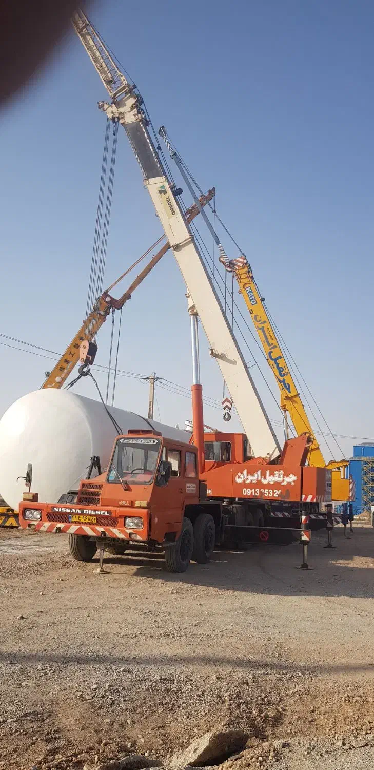 جرثقیل ۳۰تن تادانو ۱۹۹۳|خودرو سنگین|یزد, |دیوار