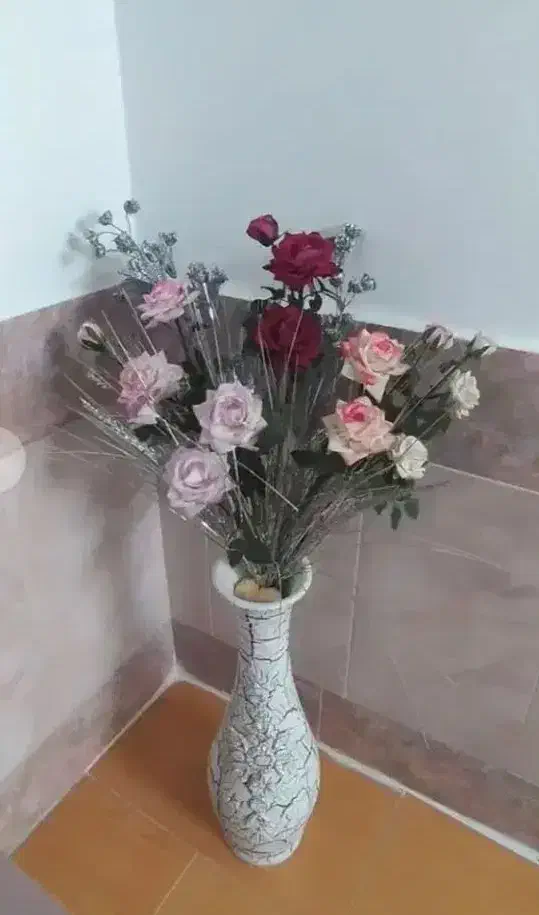 گلدان|گل مصنوعی|قم, شهرک فاطمیه|دیوار