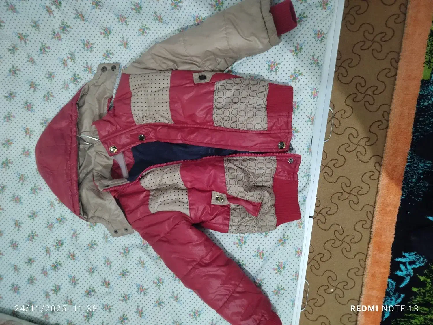 پوشاک|کفش و لباس بچه|سلماس, |دیوار