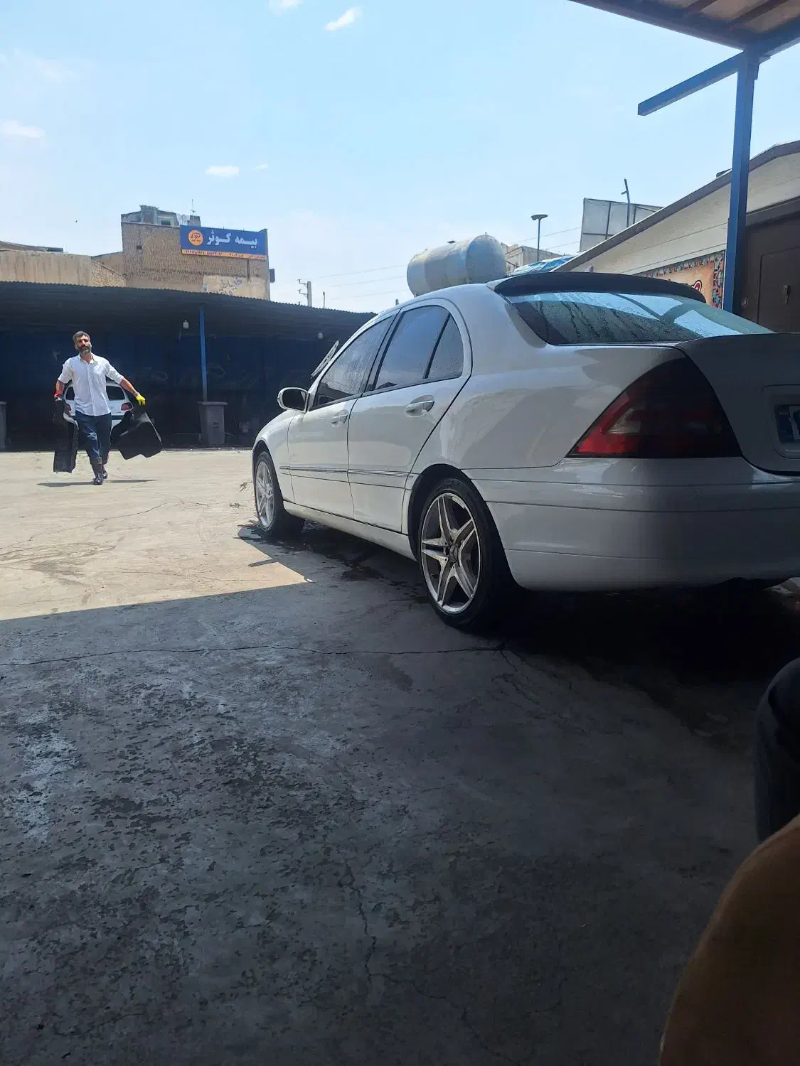 بنز c240|خودرو سواری و وانت|تهران, بلورسازی|دیوار