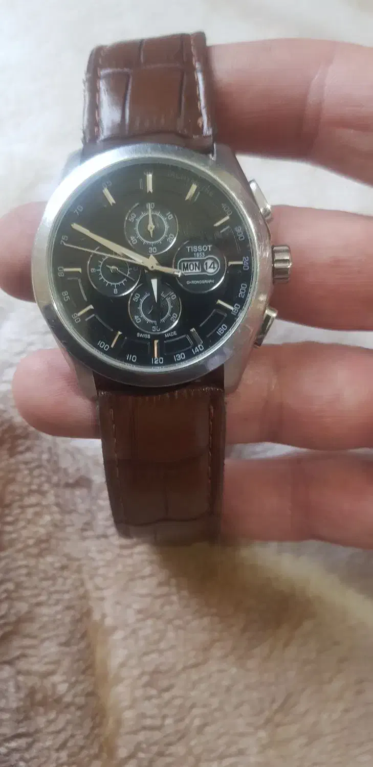 ساعت tissot مدل 1853|ساعت|پرند, فاز ۶|دیوار