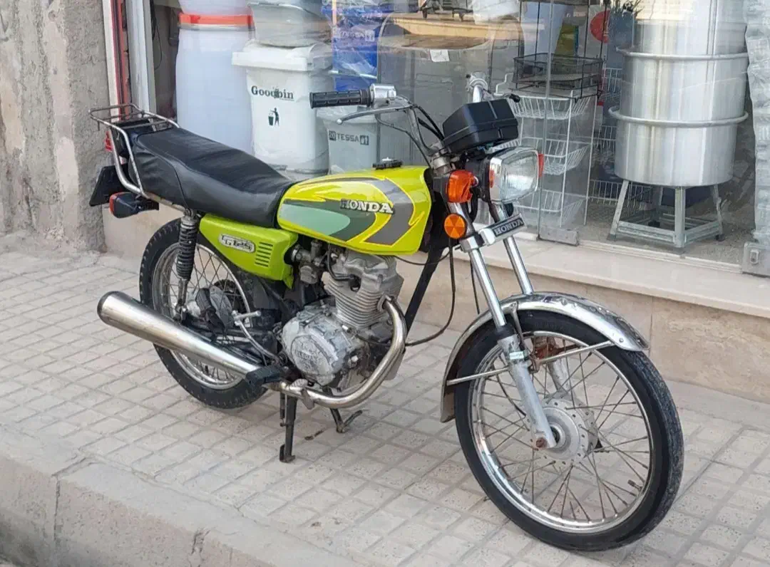 هندا ۱۲۵|موتورسیکلت|هشتگرد, شهرک بعثت|دیوار